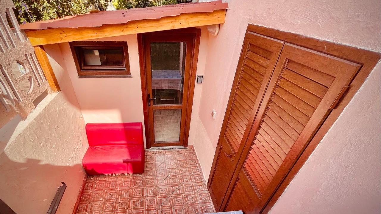 Casa Vacanza Gelsomino Cala Gonone Exterior foto